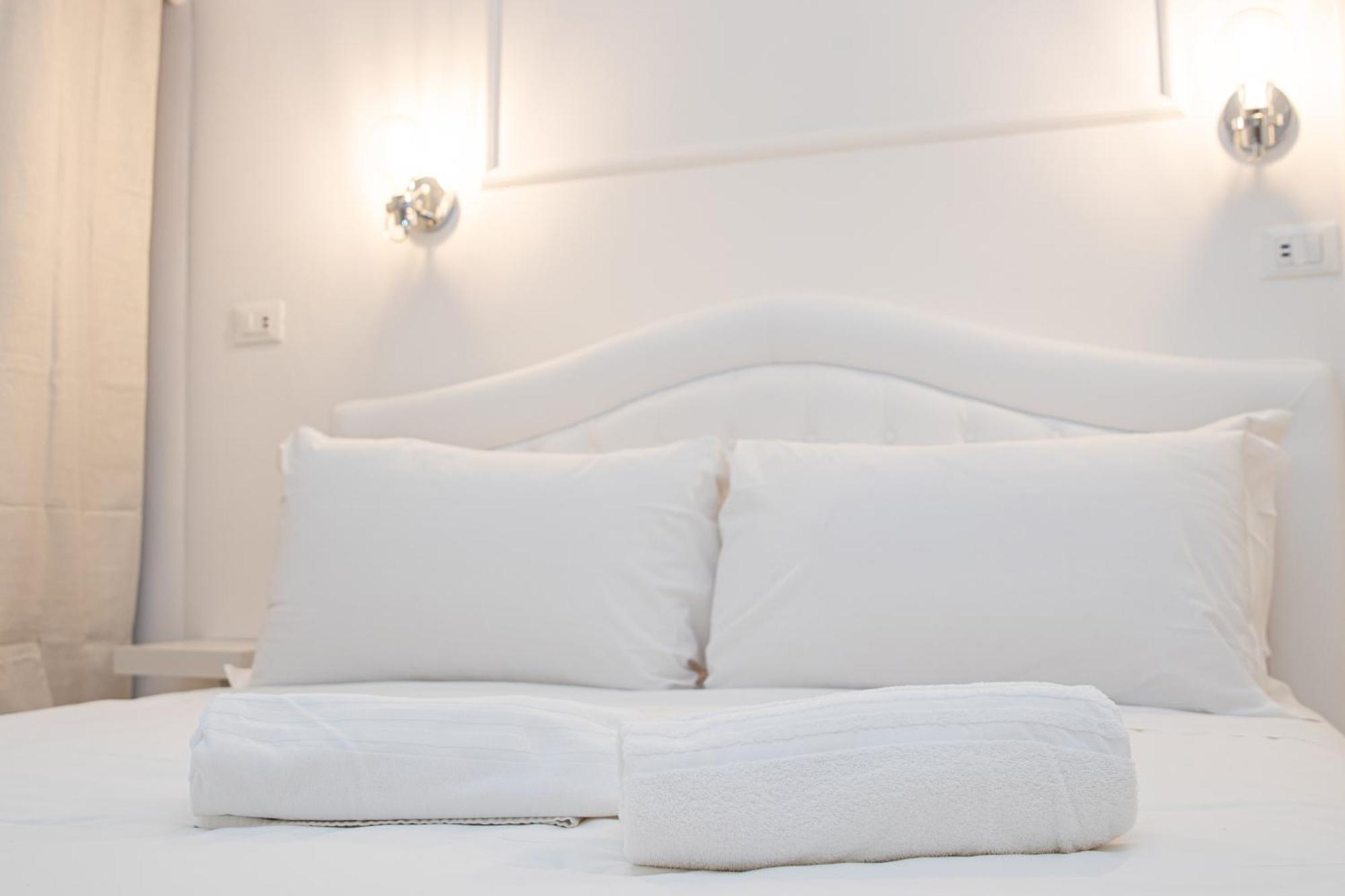 Deluxe Suite Welness Рим Экстерьер фото